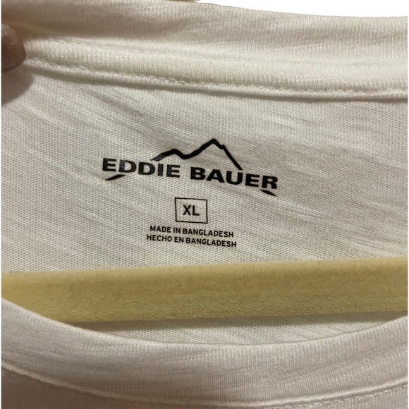 Eddie Bauer - basic White shirt sleeve tshirt - XL - NWOT - Picture 3 of 3